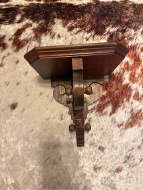 ✨ Vintage Classic Brown Wooden Wall Shelf - Decorative Home Wall Decor